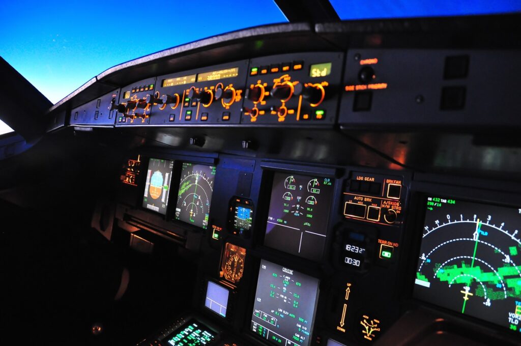 Product Line Approach for Modular Avionics